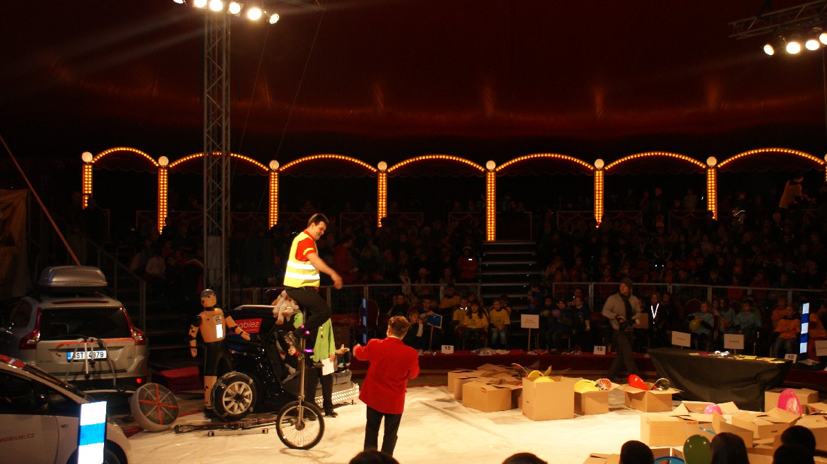 2011-12-cirkus-19